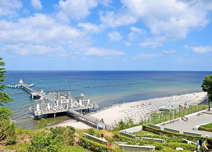 Unterm Reetdach Sellin (Rugen)