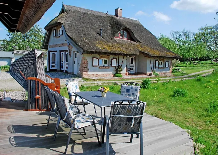 Holiday home Unterm Reetdach Sellin (Rugen)